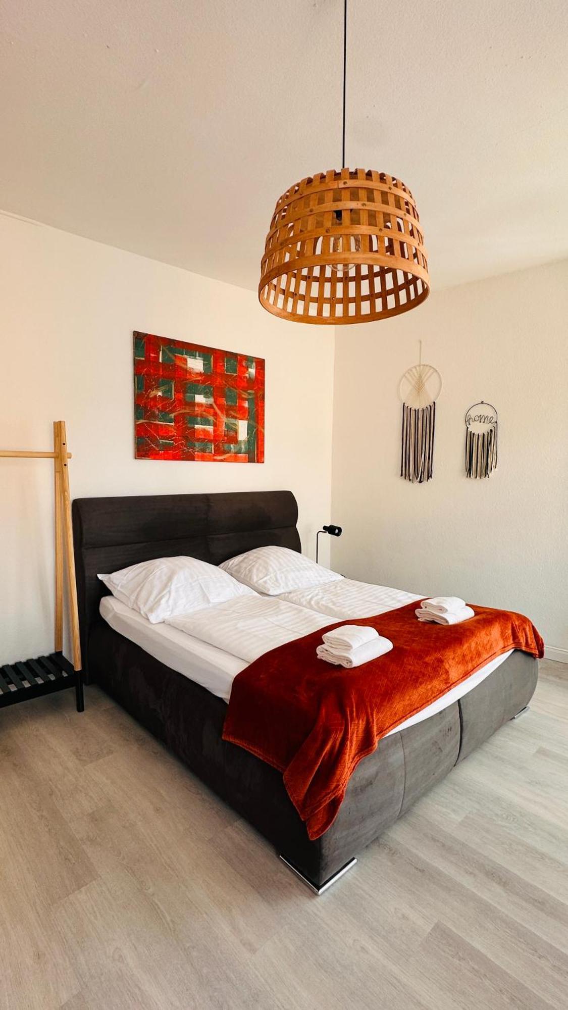 Amao-Brown I Exklusives City-Apartment I 85Qm I Privatparkplatz & Komfort I King-Size Bed 拉尔 外观 照片